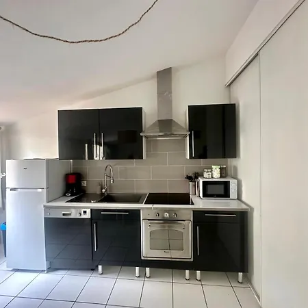 Cosy 45 M2 En Coeur De Ville, Proche Gare *