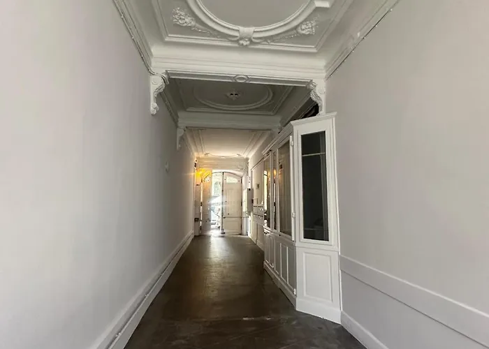 Cosy 45 M2 En Coeur De Ville, Proche Gare 纳博讷