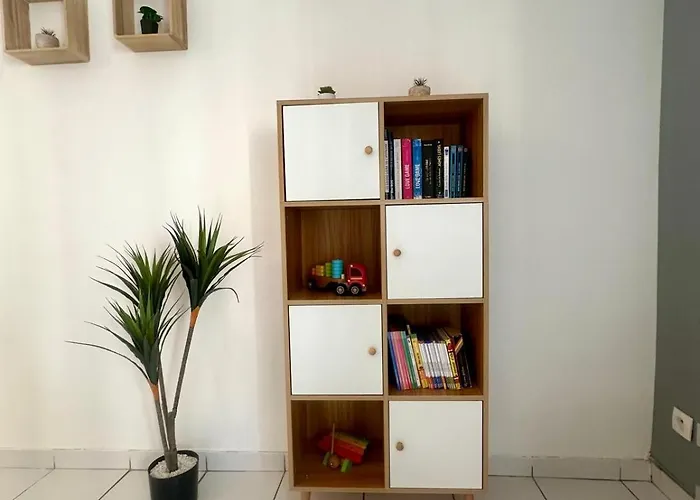 Cosy 45 M2 En Coeur De Ville, Proche Gare * 纳博讷